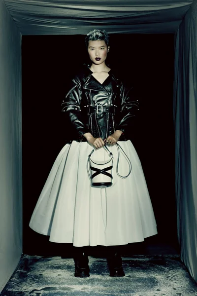 Look 8